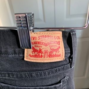 Black Levi Strauss jeans.